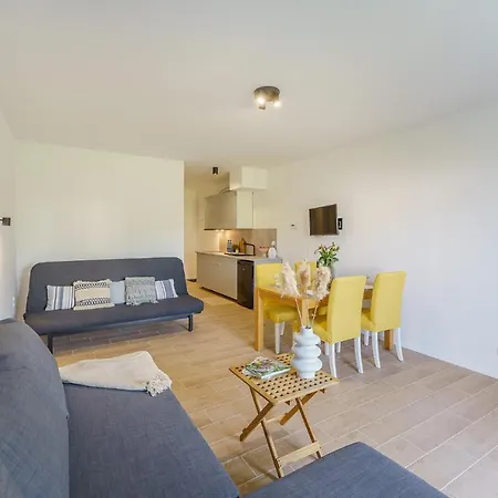 Apartment Morski Piasek Sarbinowo